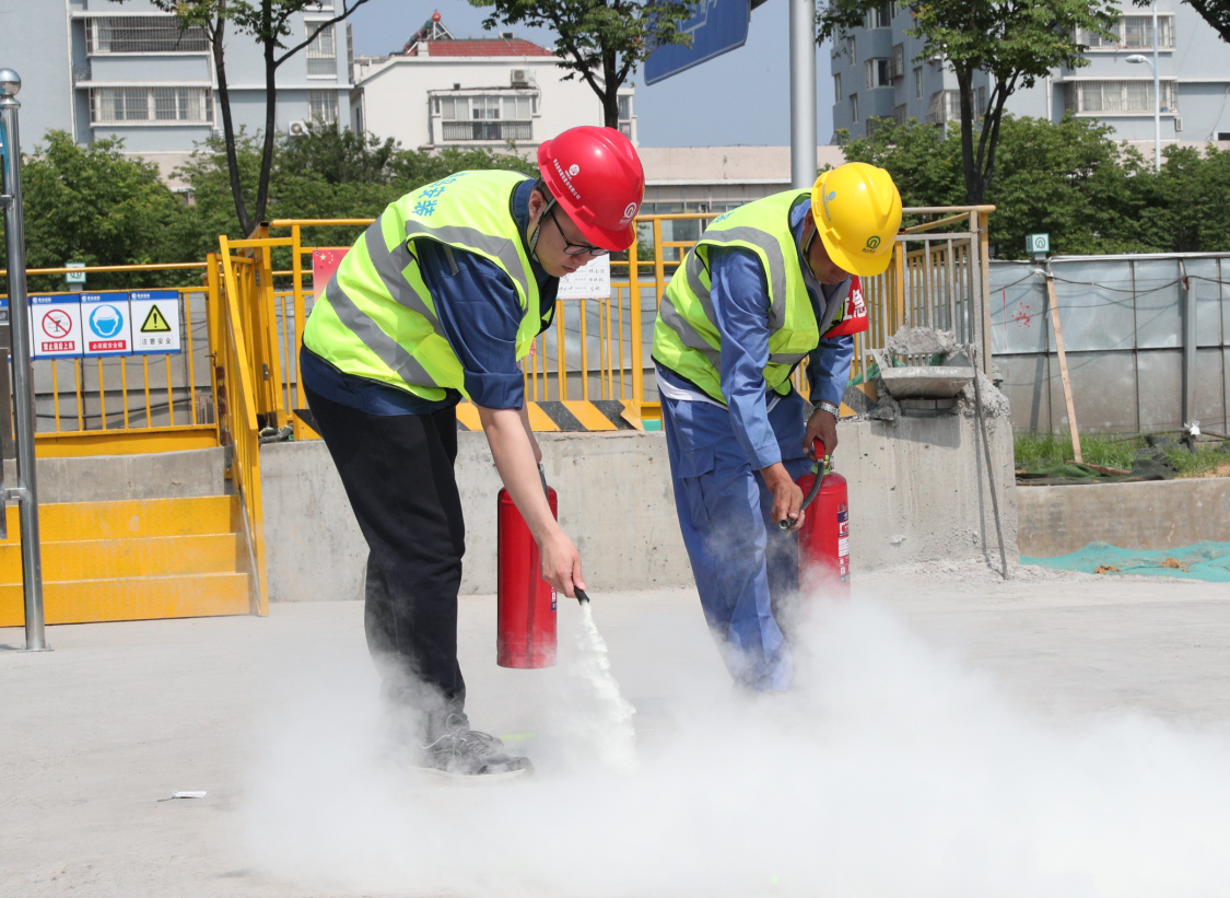 防風險 除隱患 遏事故 ----公司舉行安全生產(chǎn)事故應(yīng)急救援綜合演練活動